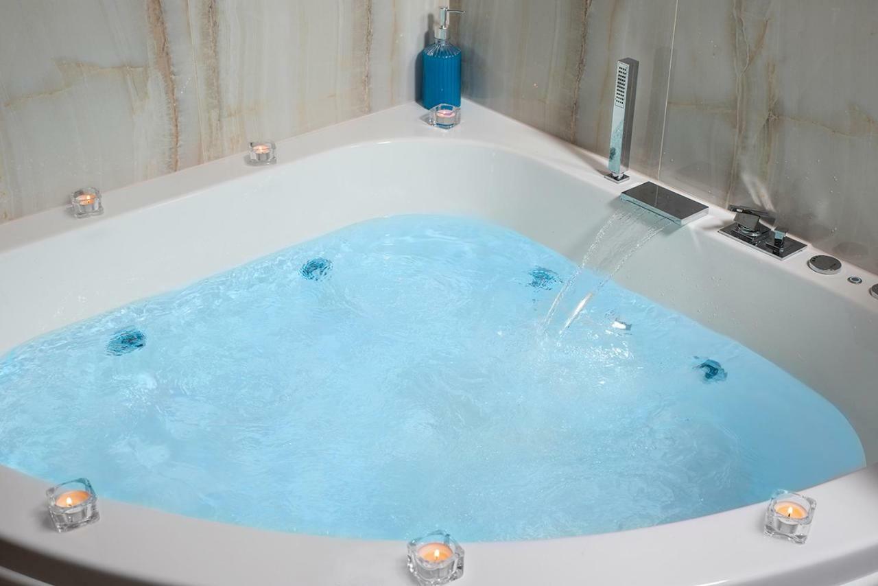 חאניה Pozzi Di Lusso Suites מראה חיצוני תמונה
