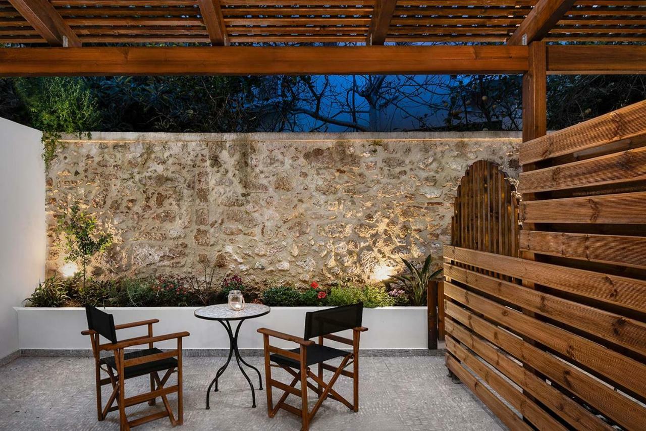 חאניה Pozzi Di Lusso Suites מראה חיצוני תמונה